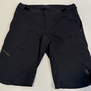 Pearl Izumi Summit Shell Mountain Bike Shorts: Men's 34 Black